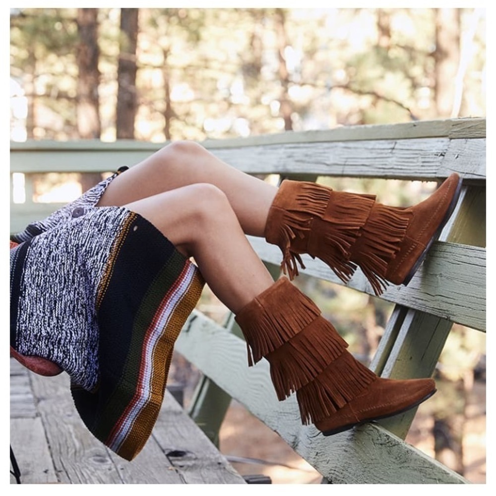 Minnetonka Three Layer Fringe Boots Sz 6 Hippie Southwest Western Festival Boho
